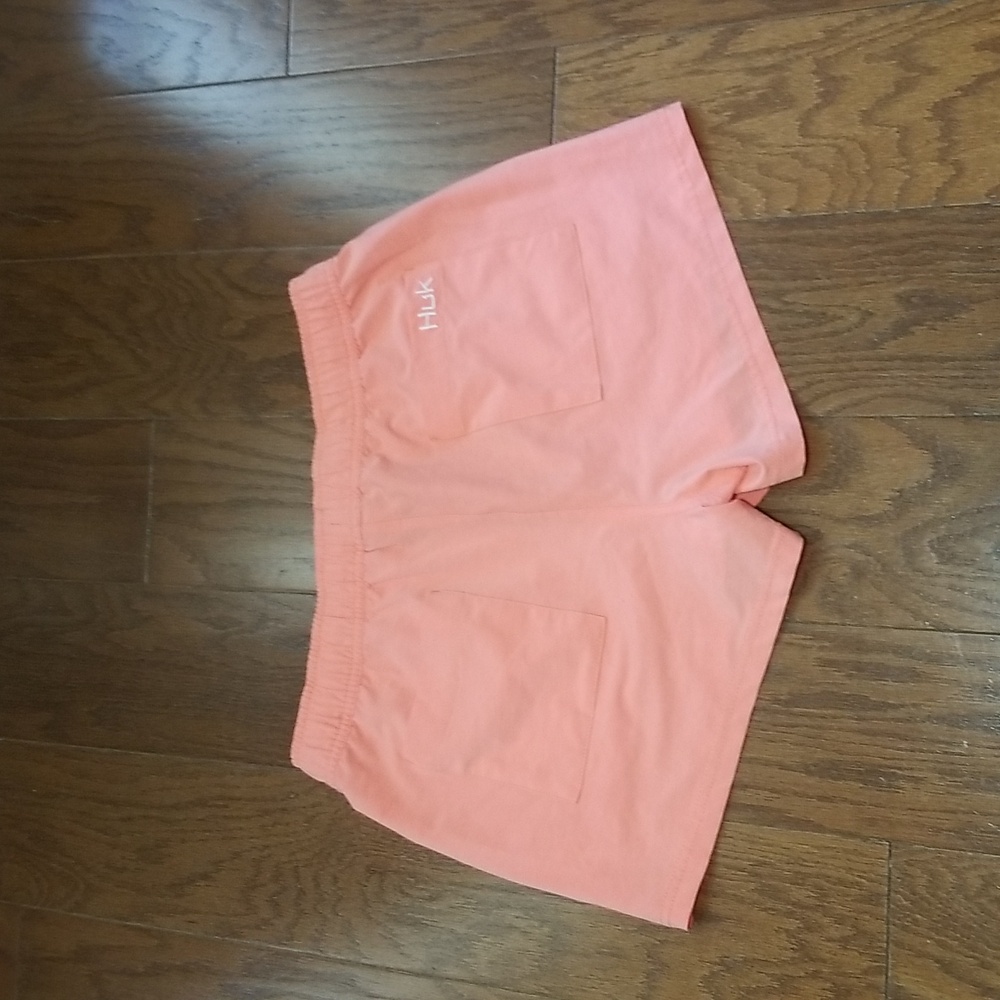 🔥NEW! Huk Athletic Women's Waypoint Short Shorts Sz Medium NWOT - Picture 8 of 8